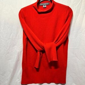 Stunning Red French Connection Mockneck Sweater - EUC Large